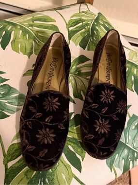 Yves Saint Laurent Embroidered Velvet Loafers in Deep Brown size 6M